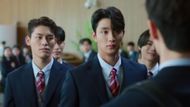 Hierarchy | Image Via: Netflix